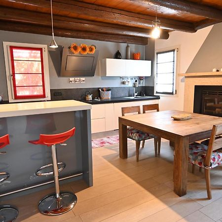 Ca Centosa Artistic House Villa Storica Ristrutturata Con Patio E Giardino Читтаделла Экстерьер фото