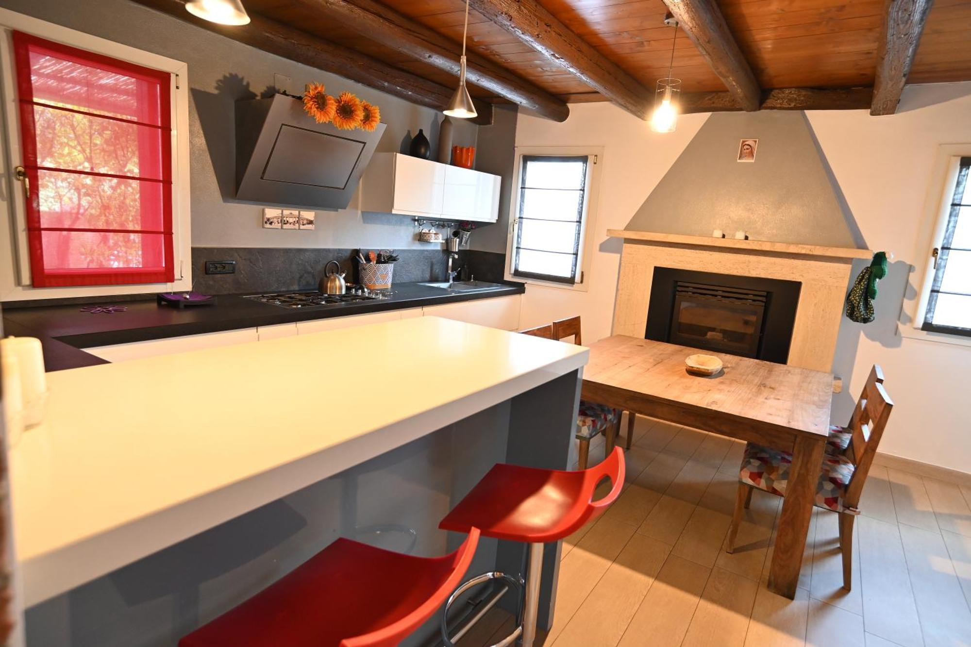 Ca Centosa Artistic House Villa Storica Ristrutturata Con Patio E Giardino Читтаделла Экстерьер фото