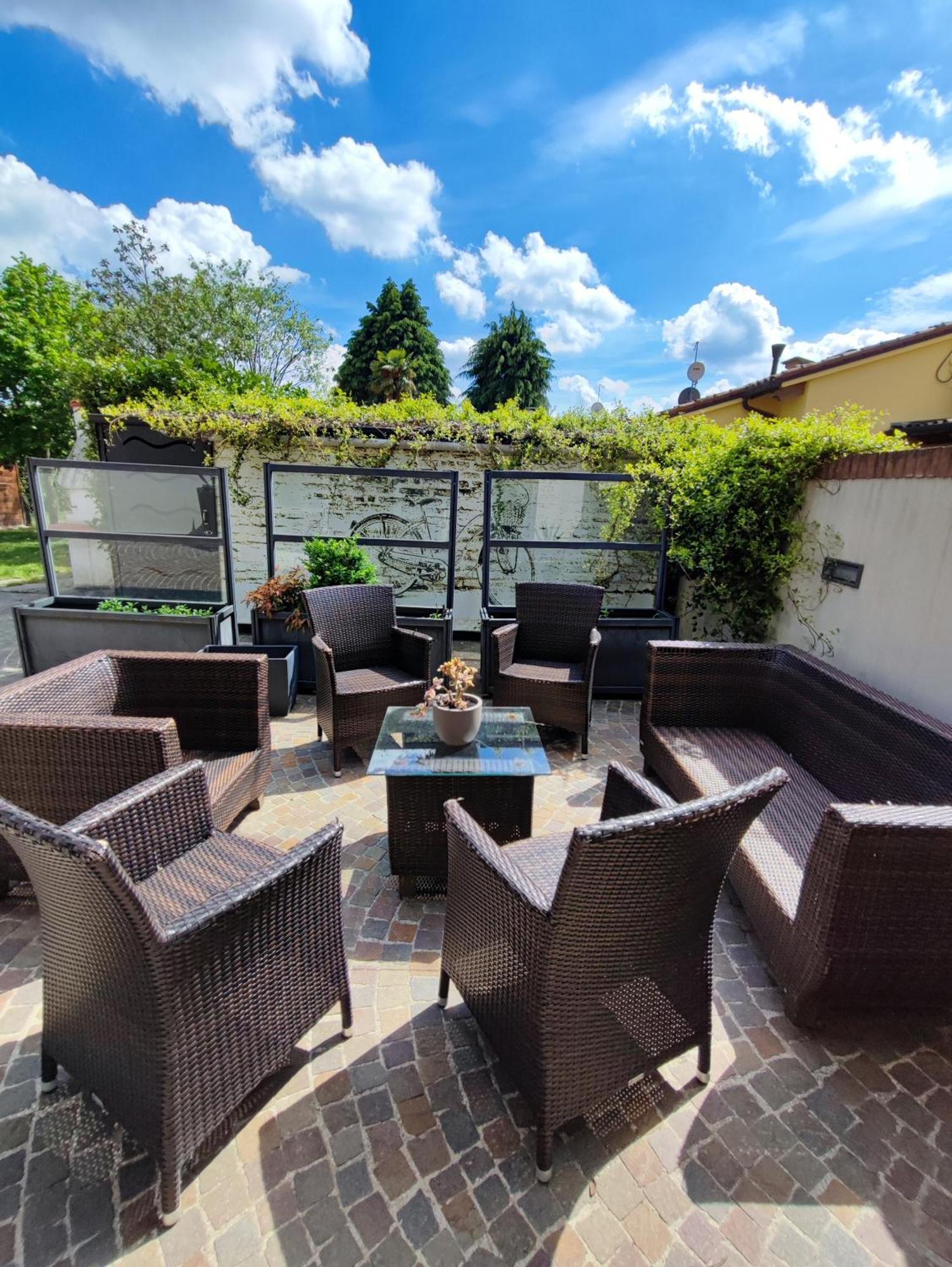 Ca Centosa Artistic House Villa Storica Ristrutturata Con Patio E Giardino Читтаделла Экстерьер фото